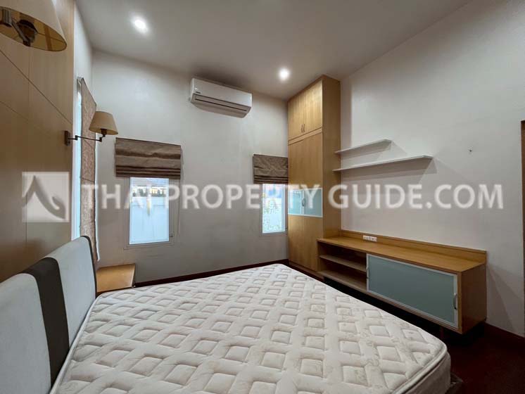 House in Sukhumvit 